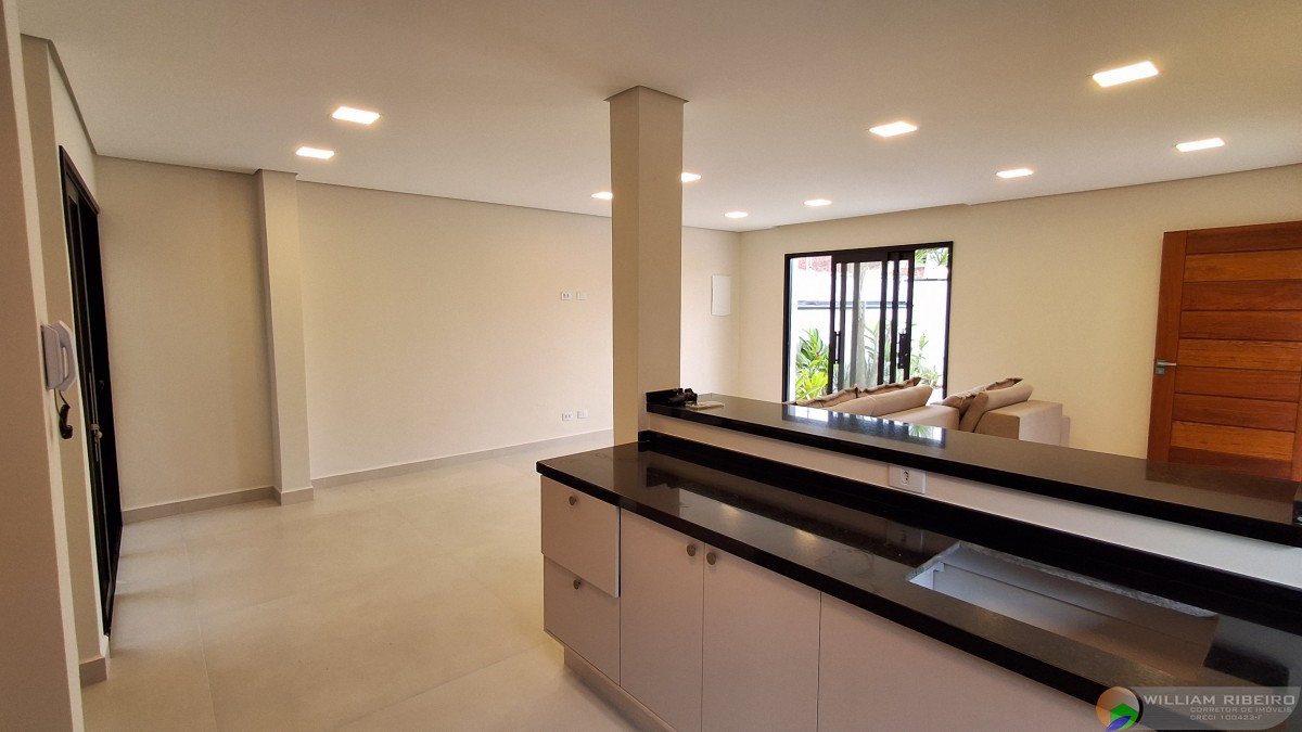 Casa para venda em Peruíbe no bairro Lado linha a menos de 800M da praia